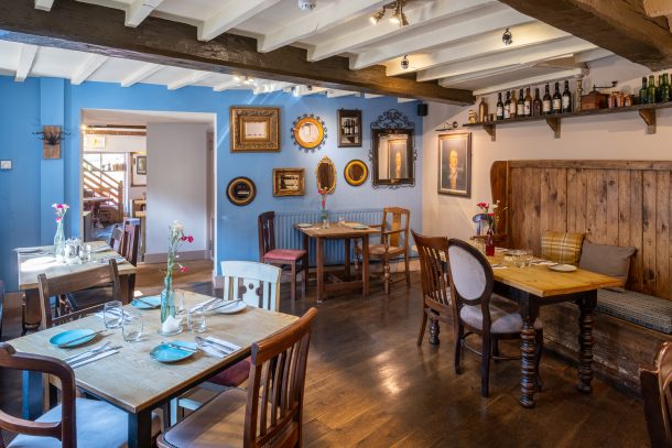 White Hart Ironbridge - food, drinks and rooms